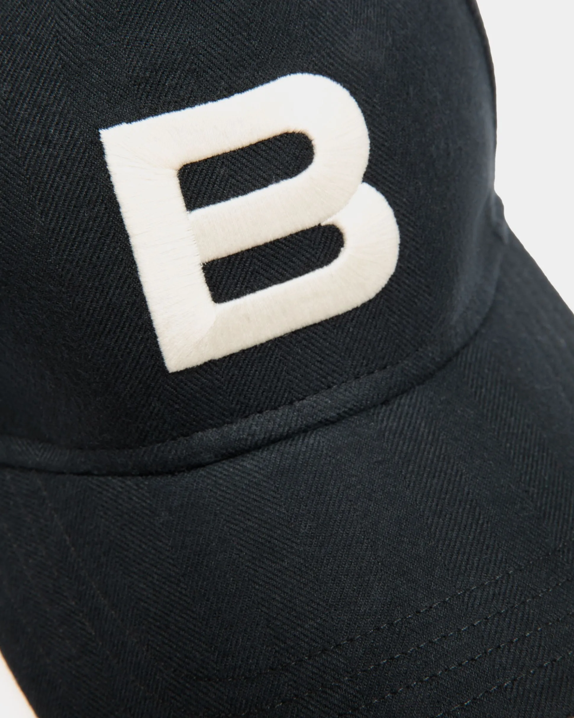 Baseballmütze Aus Baumwolle In Schwarz Aus Der Adrien Brody Travel-Kollektion
