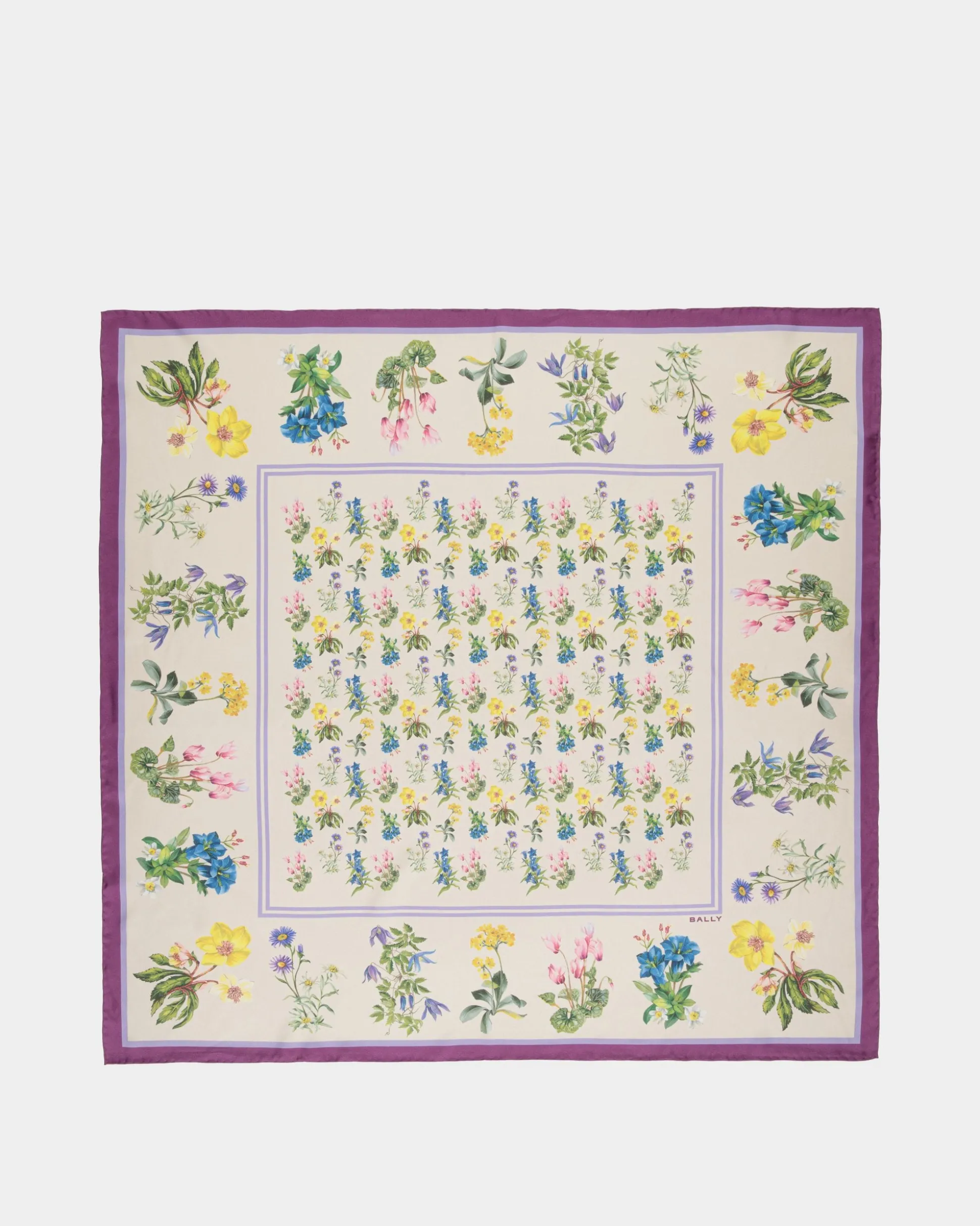 Bedrucktes Foulard Aus Seide Mit Alpenblumenmuster