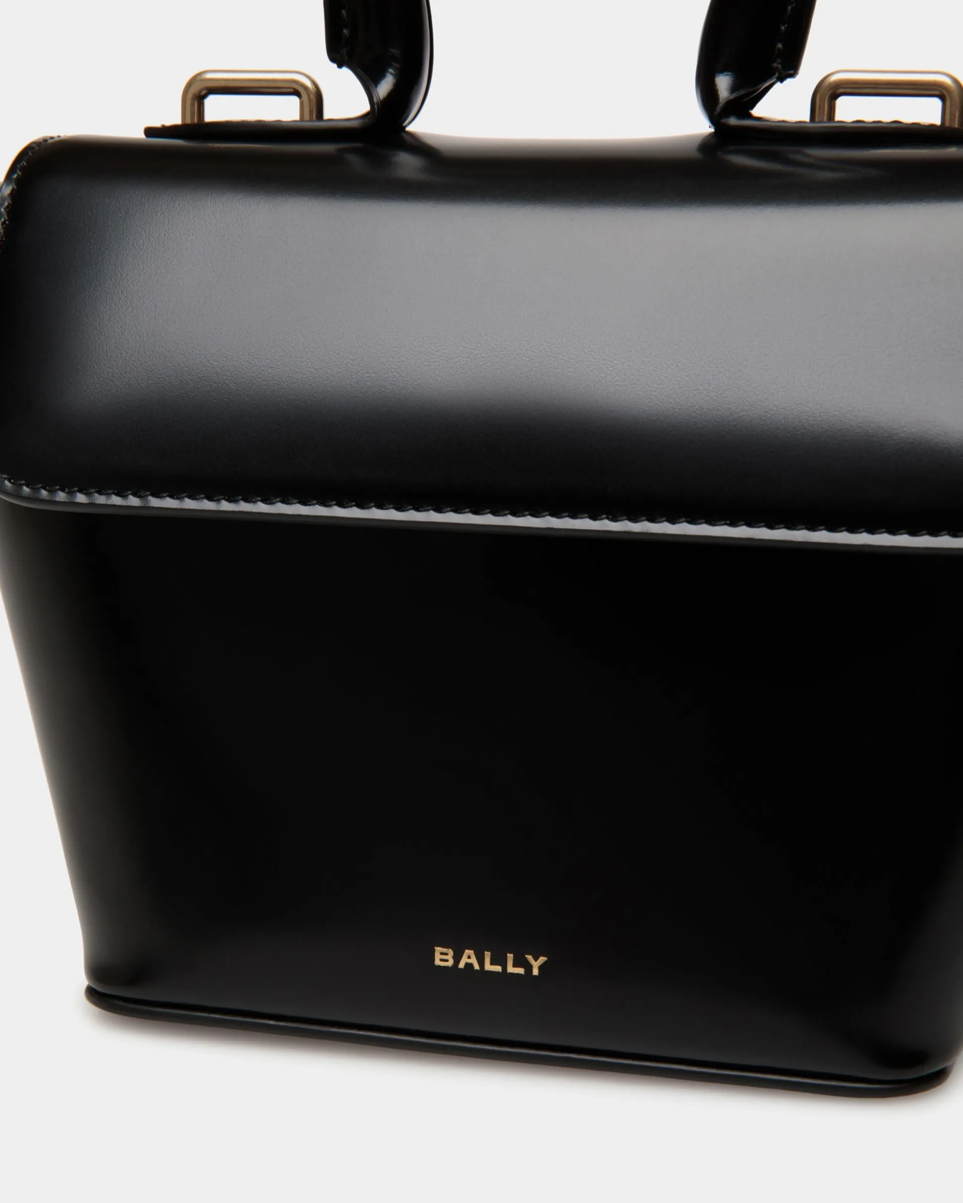 Belle Minibag In Black Brushed Leather