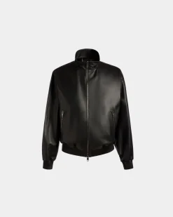 Bomberjacke Aus Leder In Schwarz Aus Der Adrien Brody Travel-Kollektion