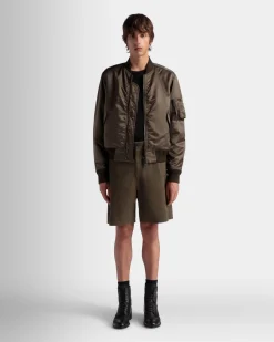 Bomberjacke Aus Nylon In Military Green Aus Der Adrien Brody Travel-Kollektion