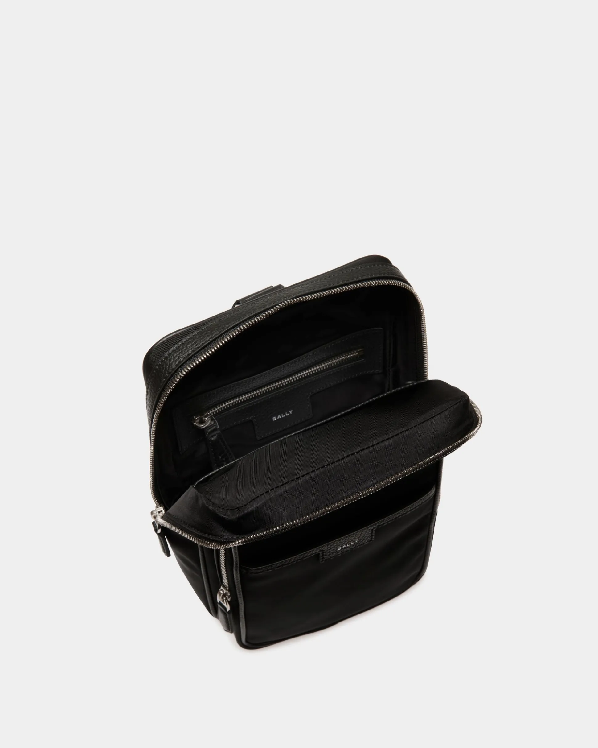 Code Sling Bag Aus Nylon