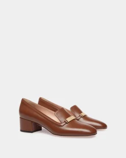 Deco Pump In Braunem Leder