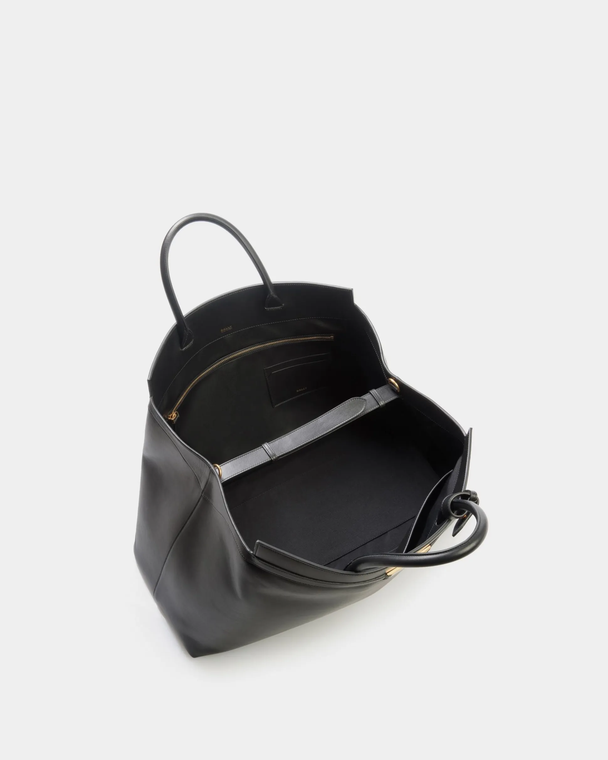 Deco Reisetasche Aus Leder In Schwarz