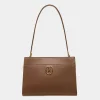 Emblem Schultertasche Aus Genarbtem Leder In Braun