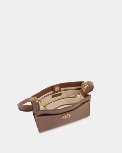 Emblem Schultertasche Aus Genarbtem Leder In Braun