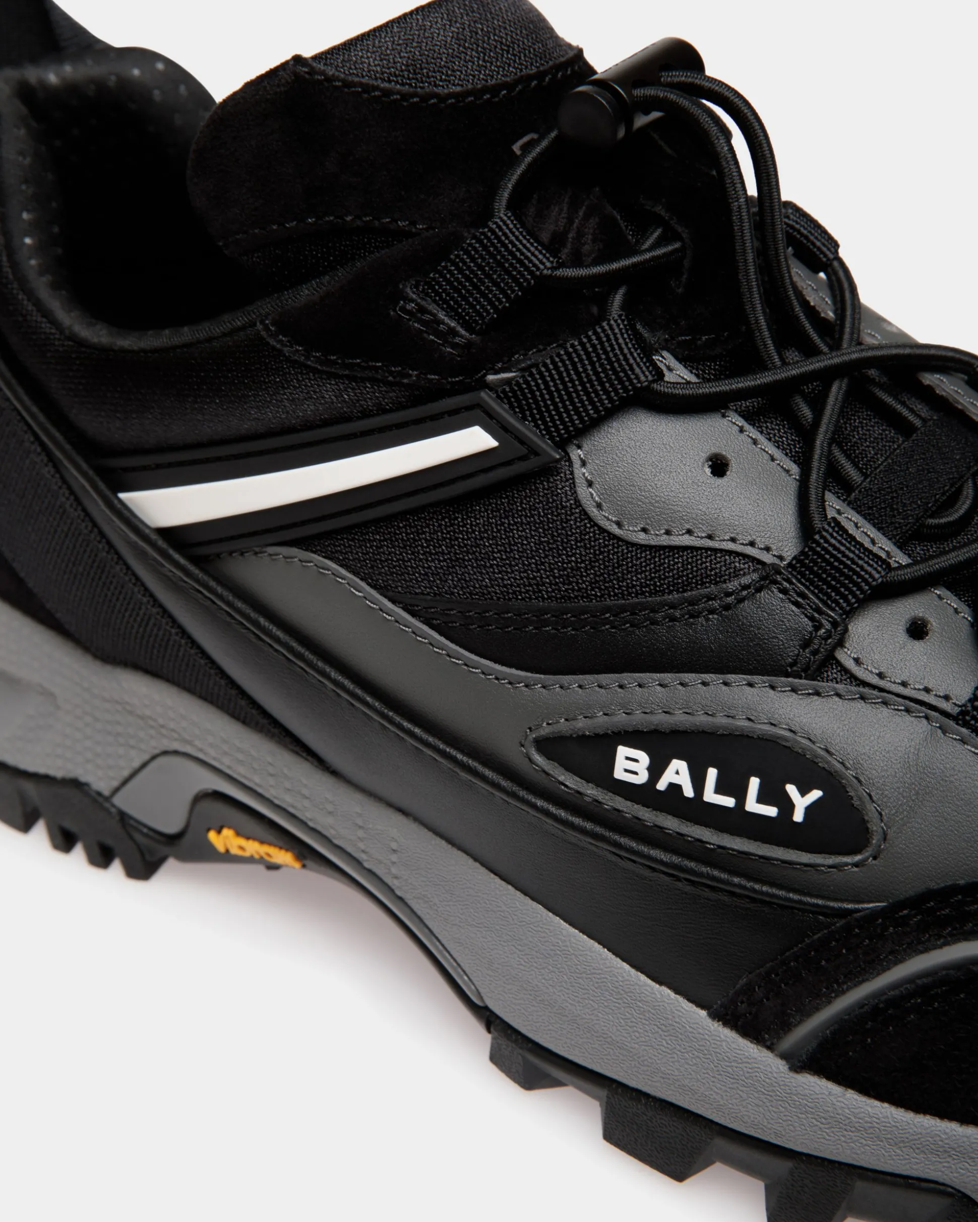 Faster Sneaker Aus Schwarzem Leder Und Nylon