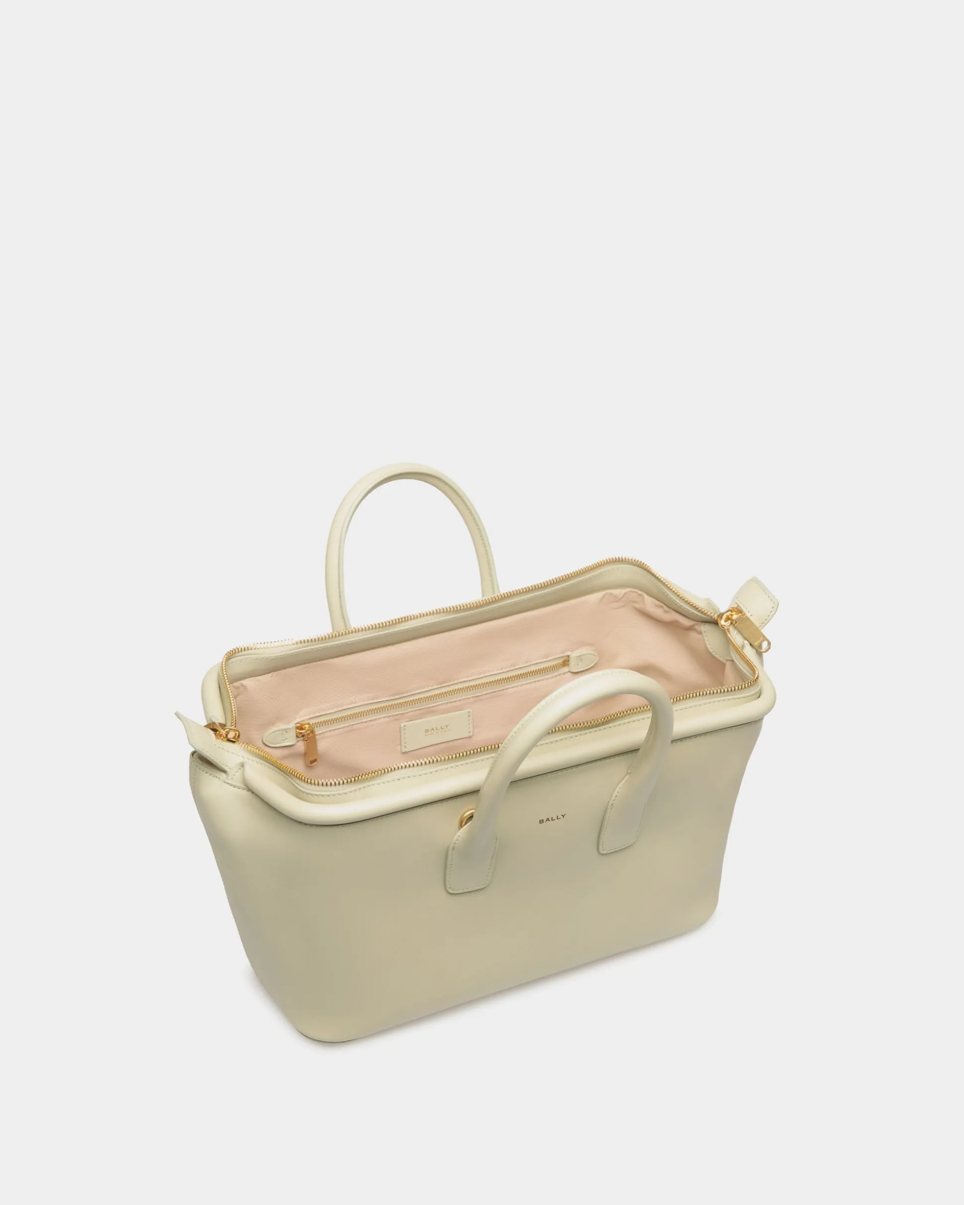 Kleine Henkeltasche Belle Aus Leder In Light Green