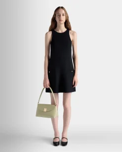 Kleine Henkeltasche Ollam Aus Leder In Light Green