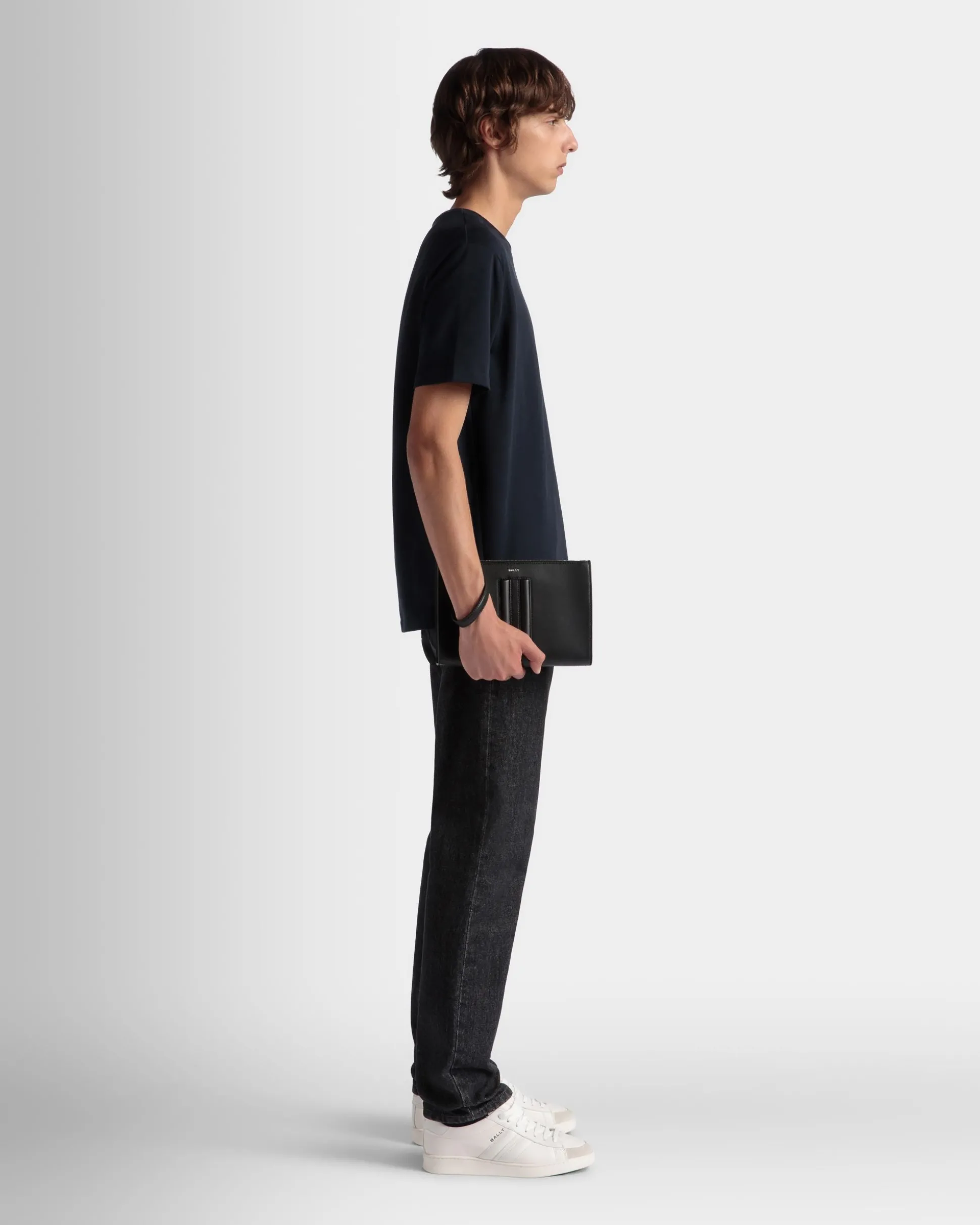 Mythos Pochette Aus Recyceltem Leder In Schwarz