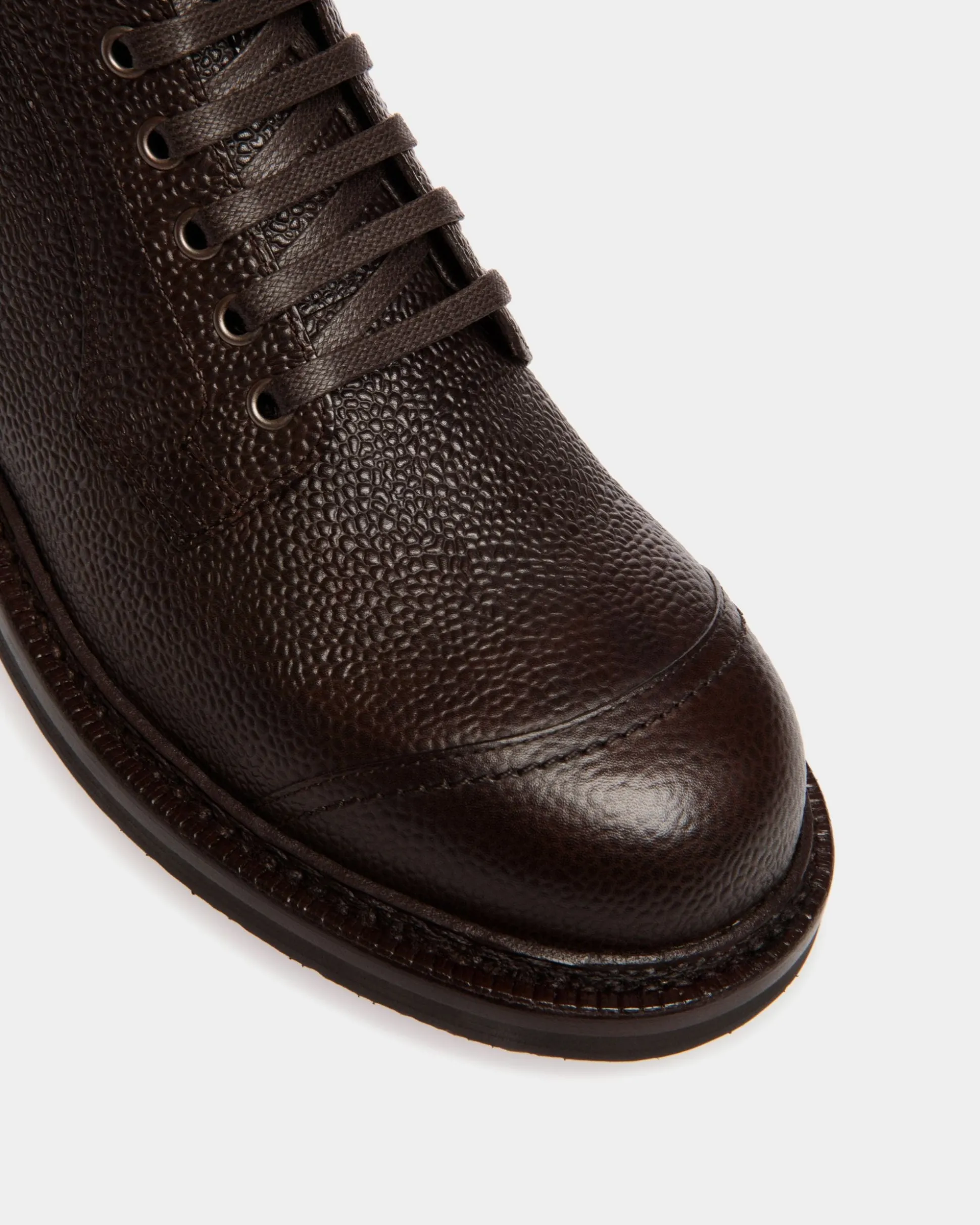 Norwelt Stiefelette Aus Genarbtem Leder In Ebenholzschwarz