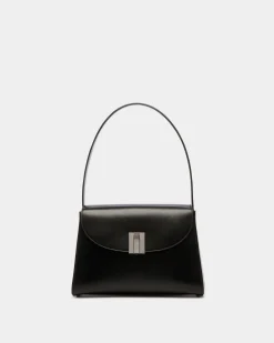 Ollam Schultertasche Aus Leder In Schwarz