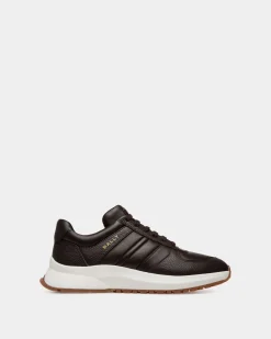 Outline Sneaker Aus Genarbtem Leder In Ebenholzschwarz