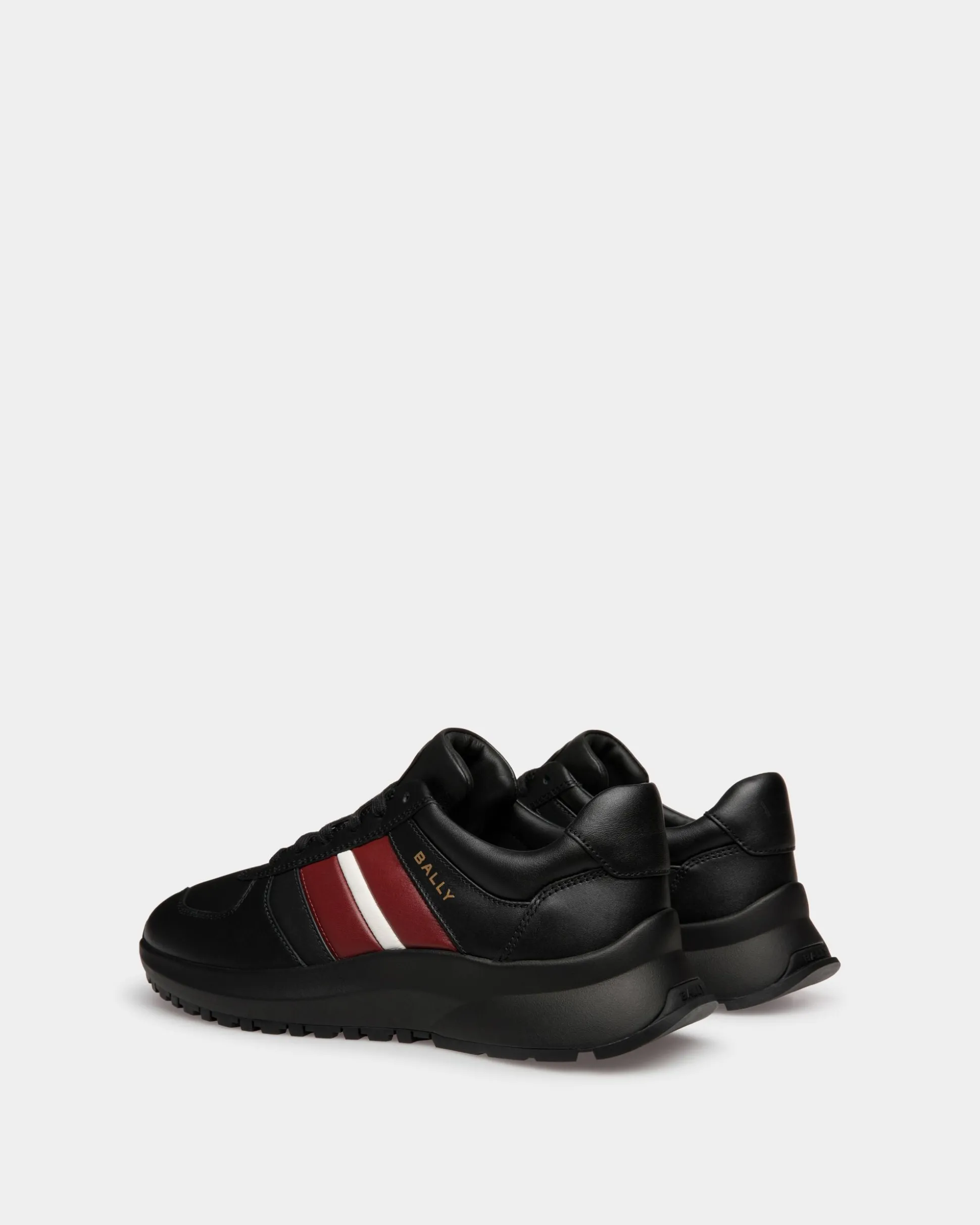 Outline Sneaker Aus Leder In Schwarz