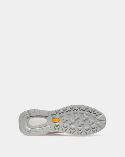 Outline Sneaker Aus Leder Und Nylon In Weiß