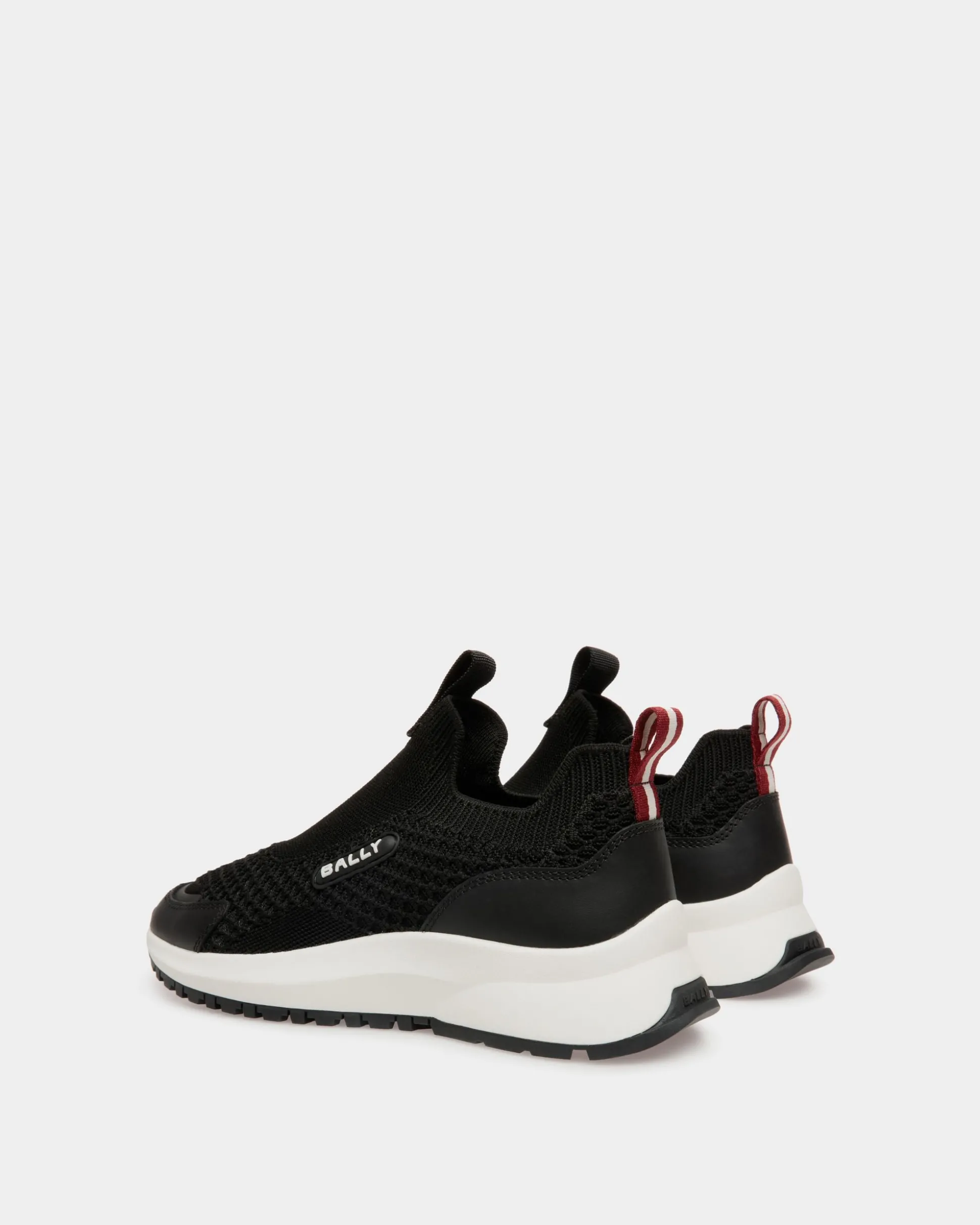 Outline Sneaker Aus Strickgewebe In Schwarz