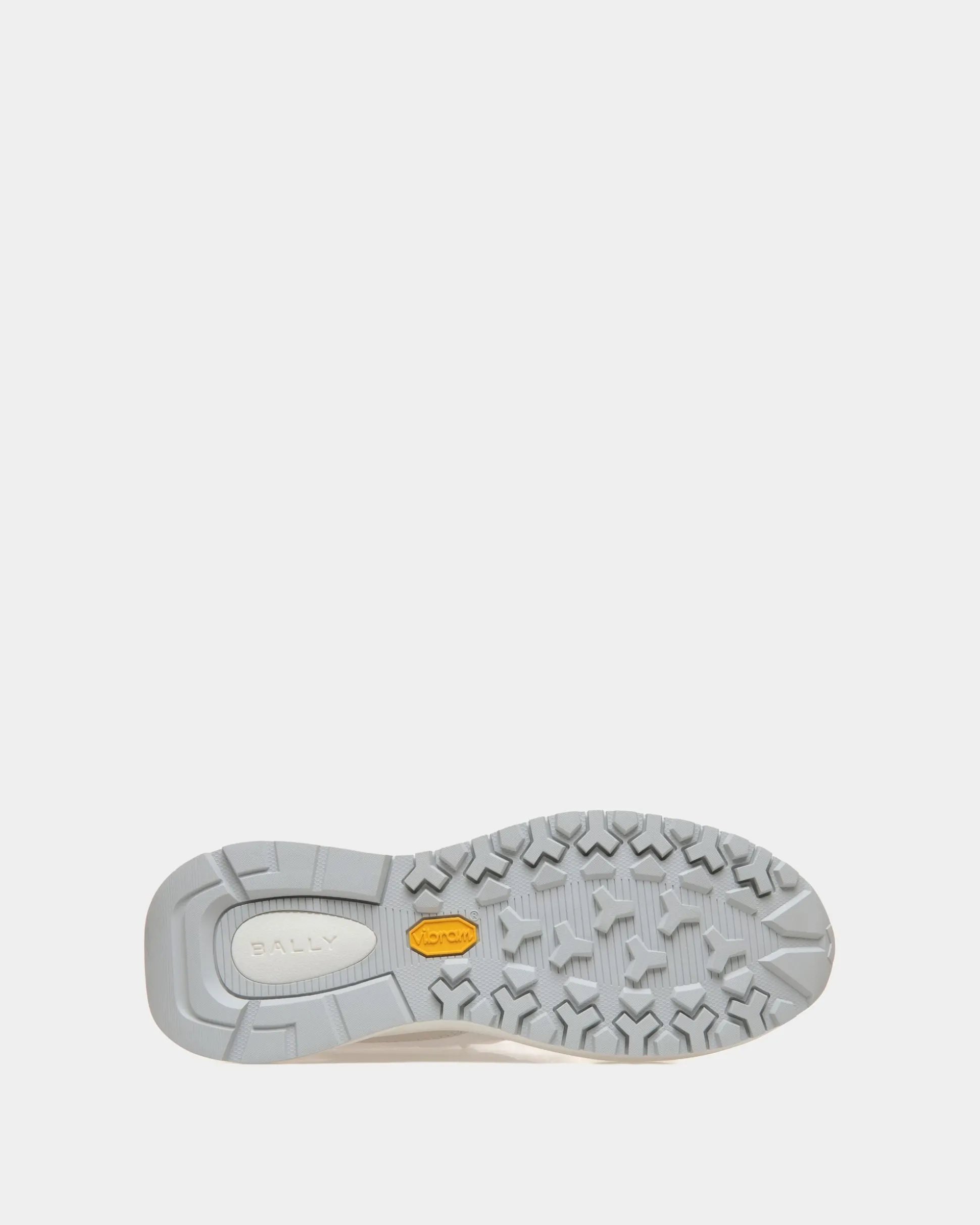 Outline Sneaker Aus Strickgewebe In Weiß