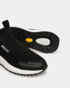 Outline Sneaker Aus Strickgewebe In Schwarz
