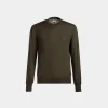Rundhalspullover Aus Kaschmir In Military Green Aus Der Adrien Brody Travel-Kollektion
