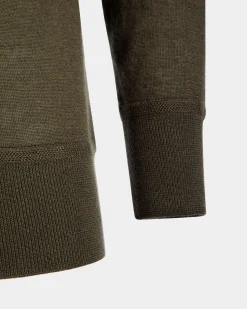 Rundhalspullover Aus Kaschmir In Military Green Aus Der Adrien Brody Travel-Kollektion