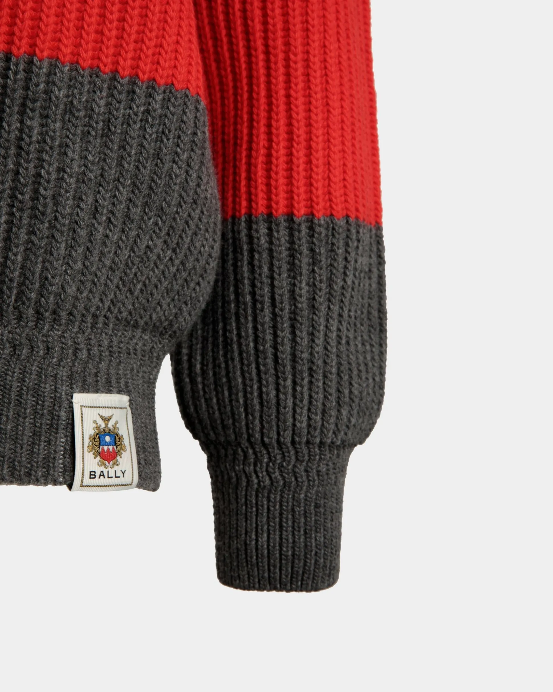 Rundhalspullover Aus Wolle In Candy Red Und Dunkelgrau Mit Bally Crest Logo