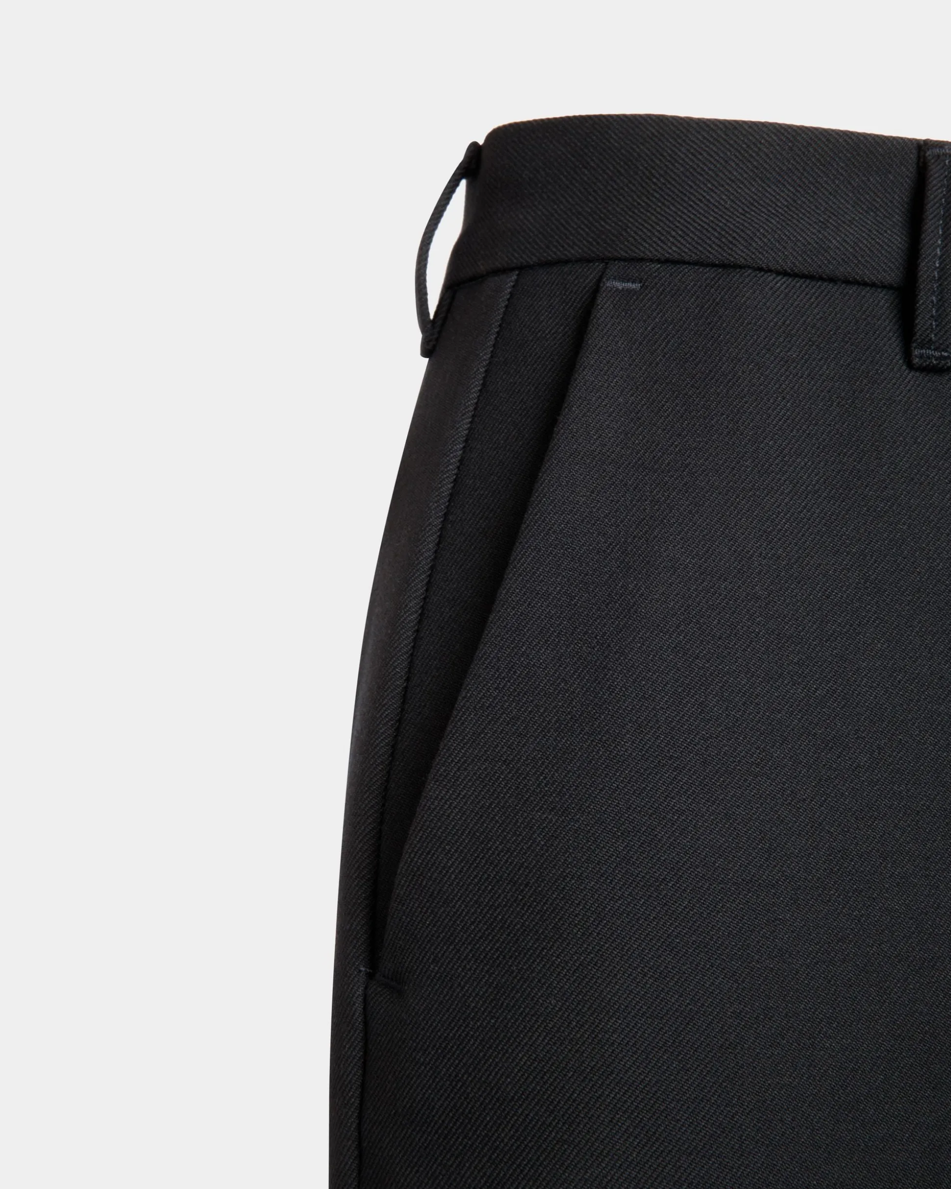 Schlaghose Aus Wolle In Navy Blue