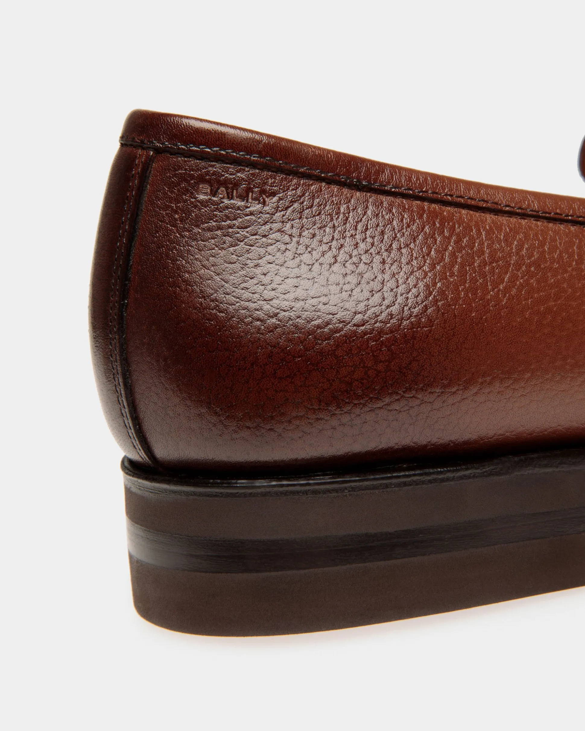 Schoenen Derby-Schuh Aus Geprägtem Leder