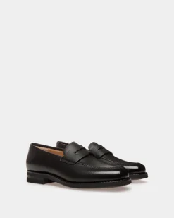 Schoenen Loafer Aus Geprägtem Leder