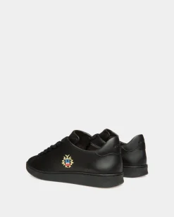 Sneaker Aus Leder In Schwarz Aus Der Adrien Brody Travel-Kollektion