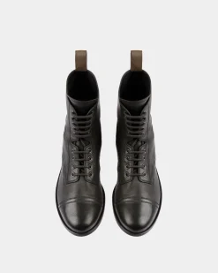 Stiefeletten Aus Leder In Schwarz Aus Der Adrien Brody Travel-Kollektion