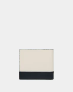 Summer Capsule Zweiteilige Geldbörse Aus Leder In Weiß Und Marineblau