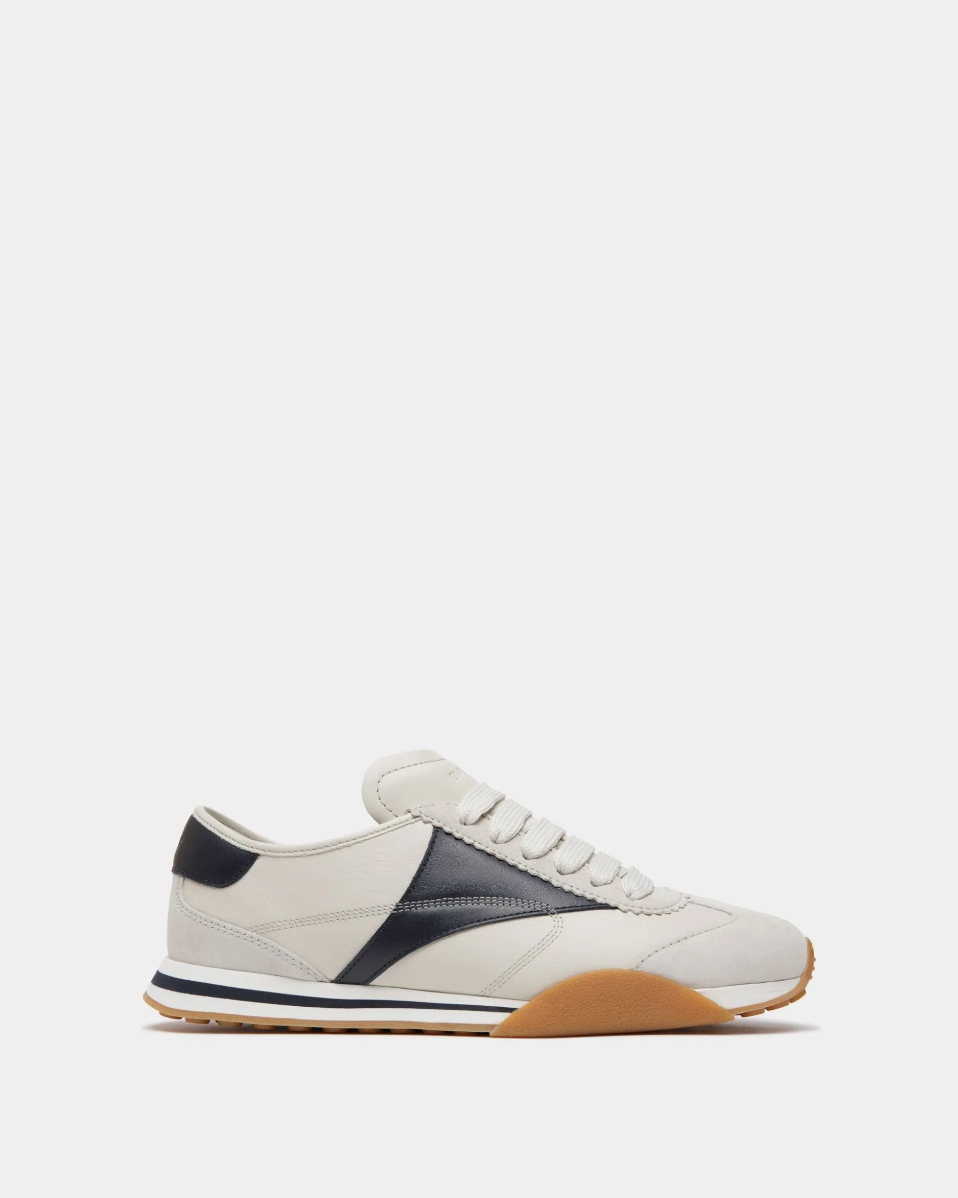 Sussex Sneaker aus weißem und Navy blau Leder