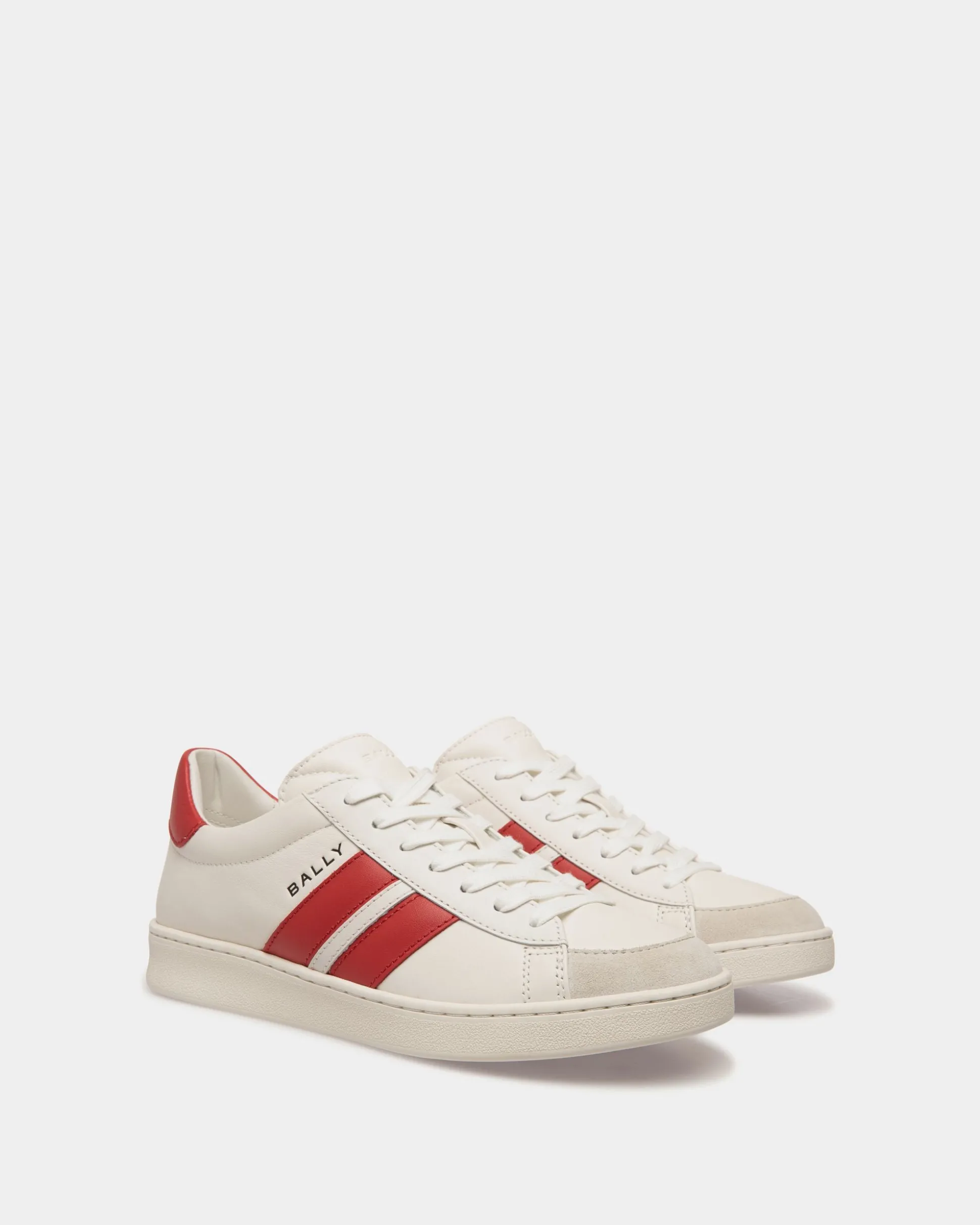 Tennis Sneaker Aus Leder In Weiß Und Candy Red