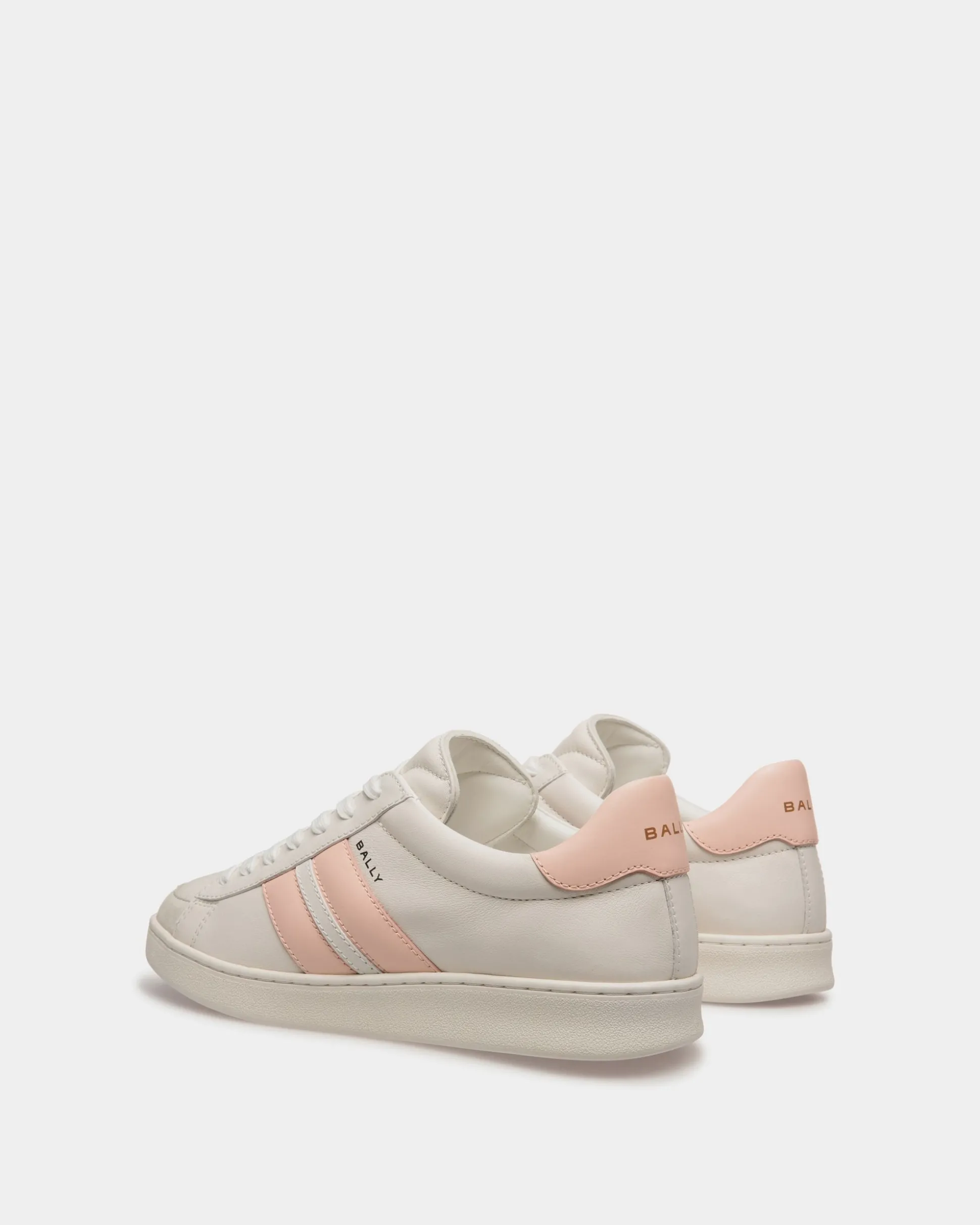 Tennis Sneaker Aus Leder In Weiß Und Baby Pink