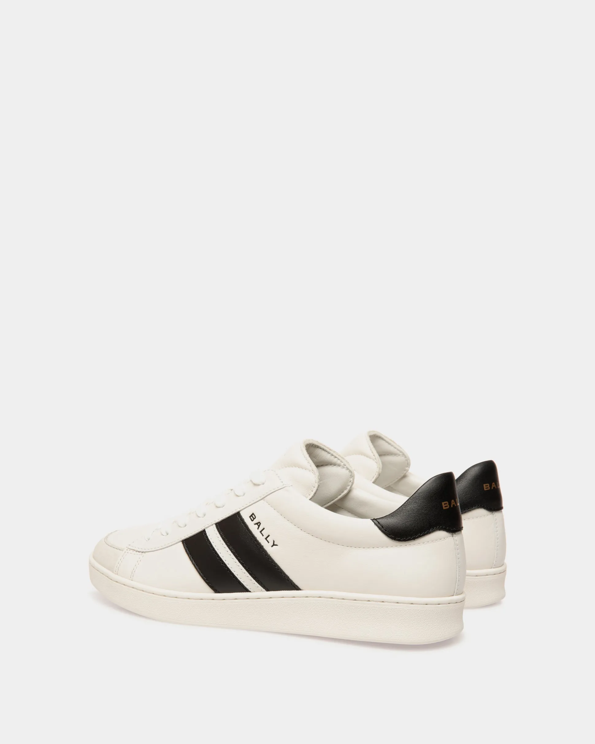 Tennis Sneaker Aus Leder In Weiß Und Schwarz