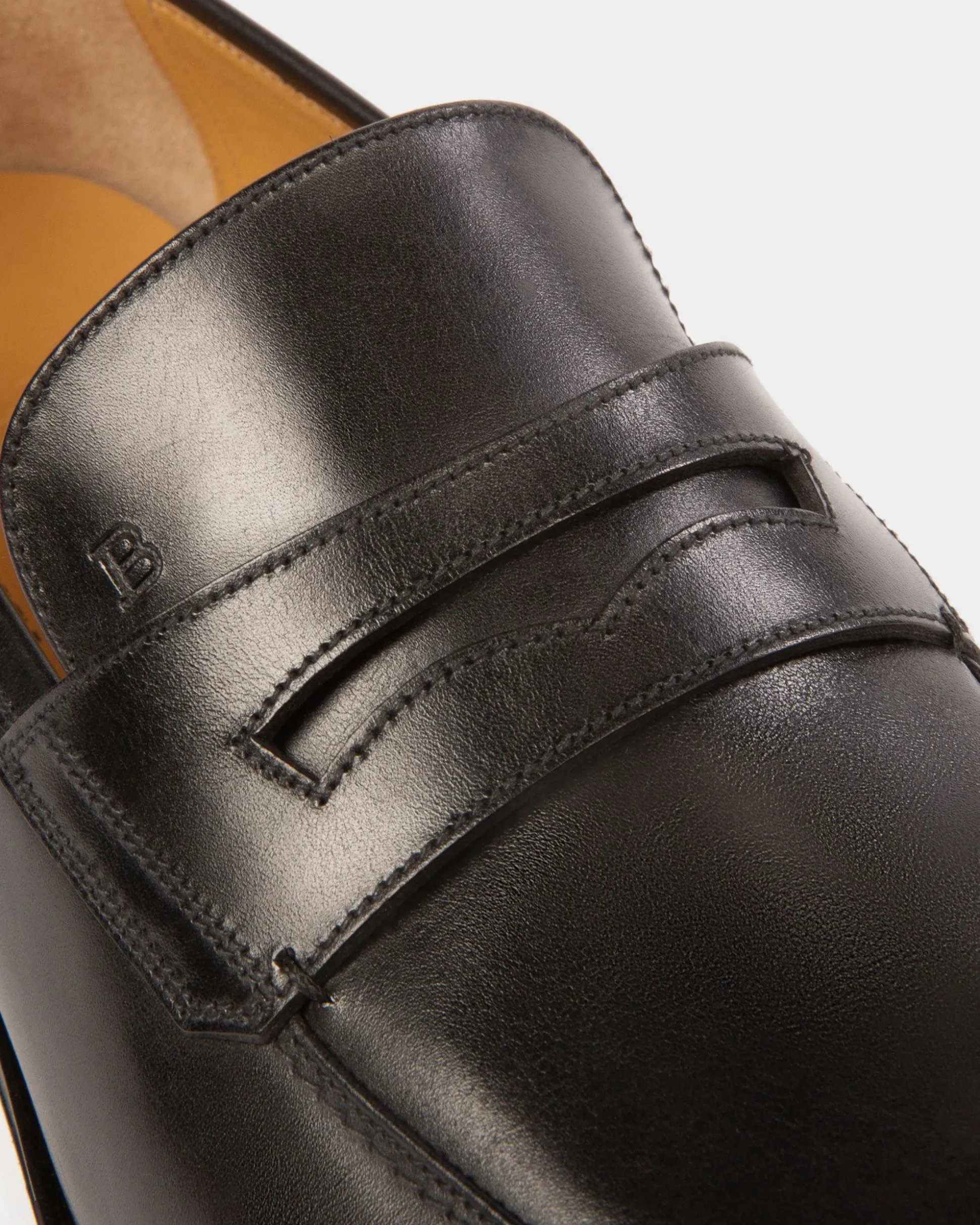 Webb Loafer Aus Schwarzem Leder