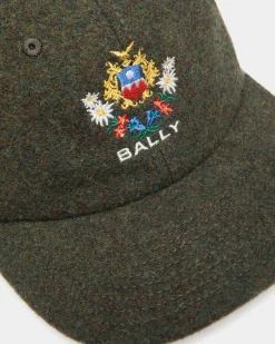 Winter Capsule Baseballmütze Mit Alpenblumen Aus Wolle In Dunkelgrün