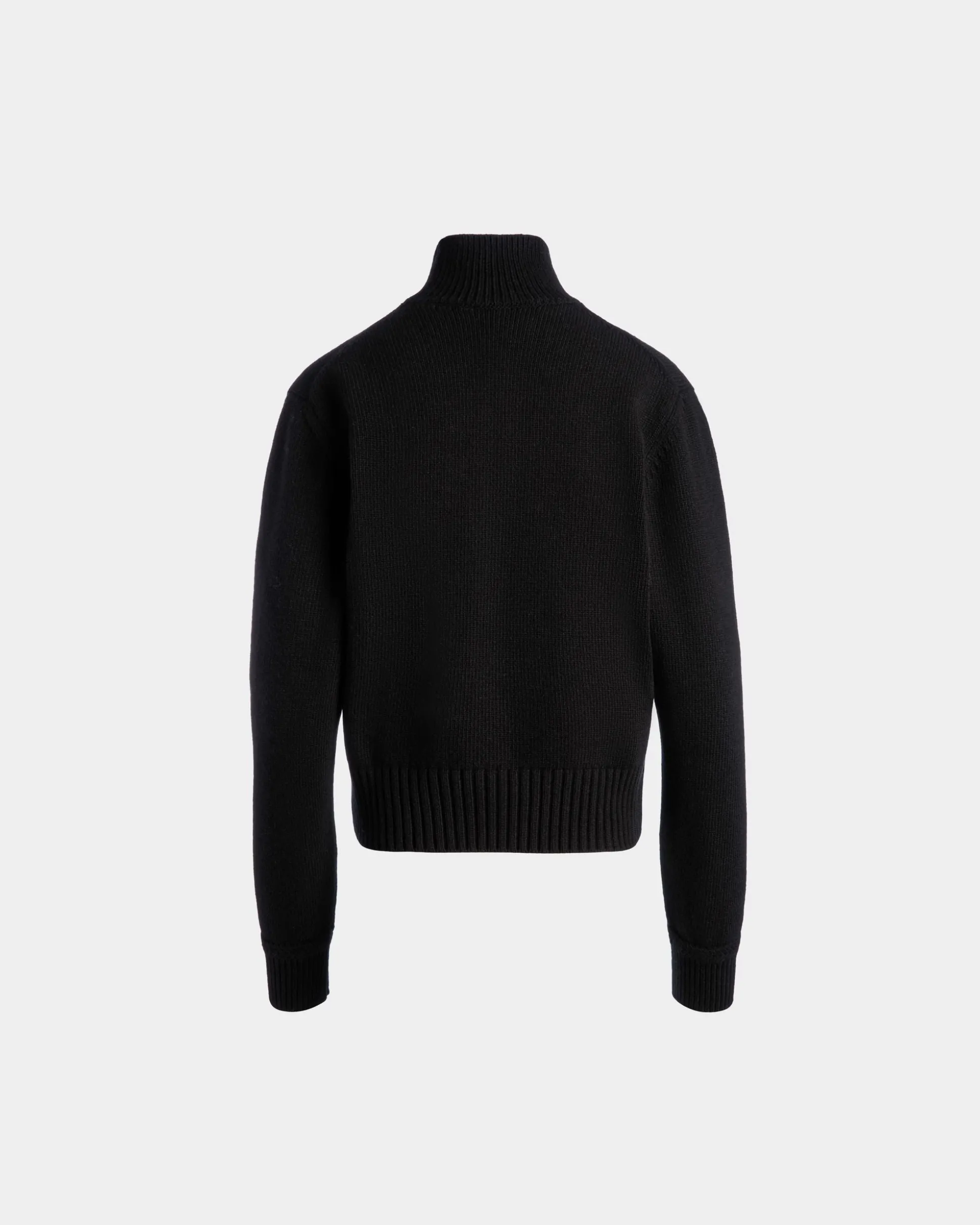 Winter Capsule Rollkragenpullover Aus Schwarzer Wolle Mit Einer Heritage-Blume